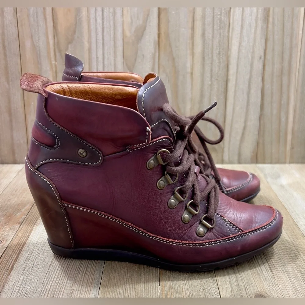Pikolinos‎ shoes